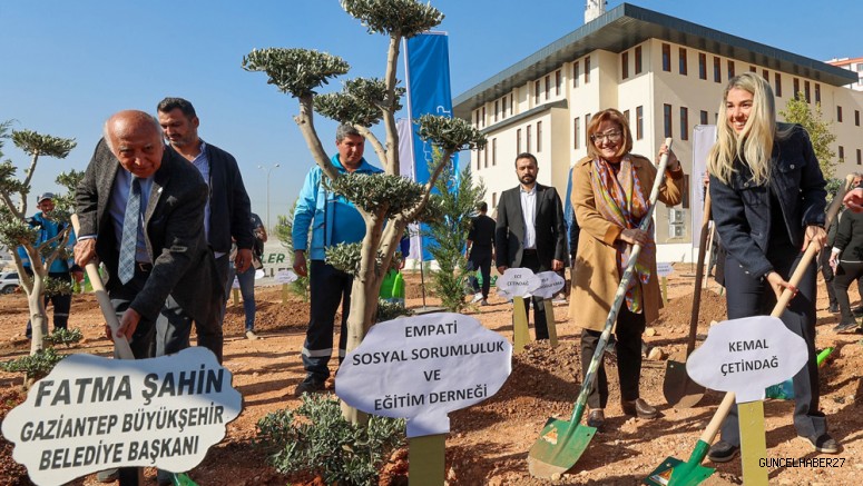 Gaziantep'te 'Yeşil Antep' Projesi Fidan Dikimi 