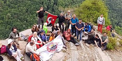 Dağcılar, Kavuk Şelalesine yürüdü