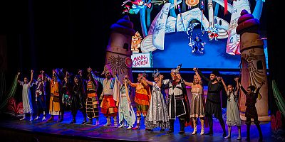 GastroAntep’te Damaklarda Lezzet, Sokaklarda Sanat