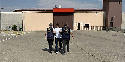 Gaziantep’te 30 Yıl Hapis Cezası İle Aranan Firari Zanlı JASAT’tan Kaçamadı!