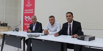 Muhtarlar Dernek Başkanı İzgüden güven tazeledi