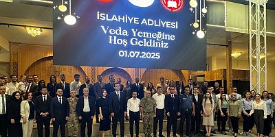 Tayini çıkan hakim ve savcılara veda yemeği 