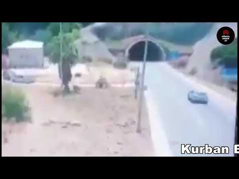 Bayramda Feci Kaza: 2 Genç Hayatını Kaybetti, 4 Kişi Yaralandı