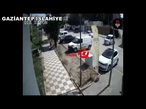Gaziantep’te sahipsiz köpeklerin çocuklara saldırısı güvenlik kamerasında