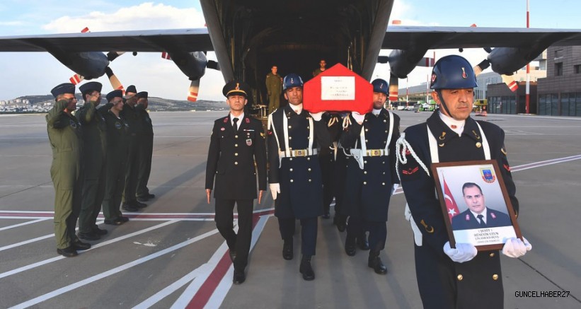 Gaziantep şehidini dualarla karşıladı