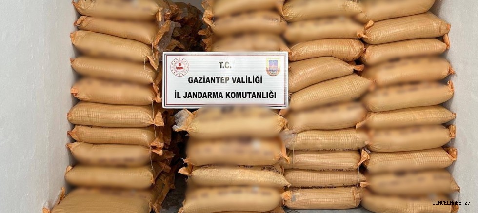 Gaziantep’te bir araçta 44 ton sahte gübre ele geçirildi