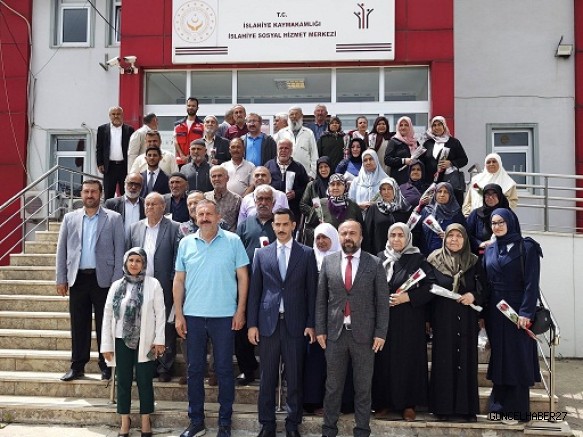 İslahiyeli 60 hacı adayı dualarla uğurlandı