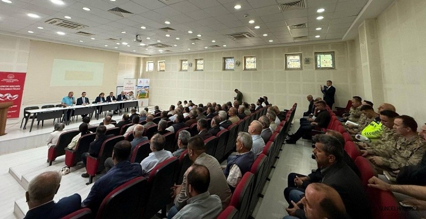 Muhtarlarla toplantı düzenlendi