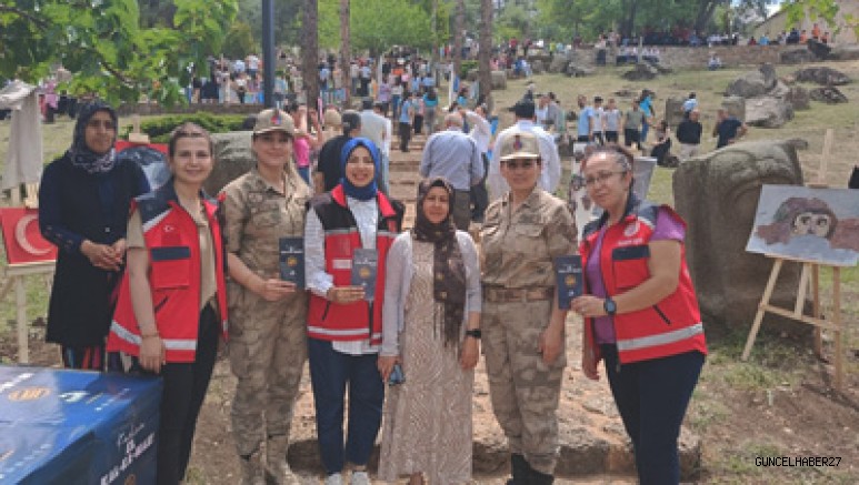 Jandarma Yesemek Açık Hava Müzesinde KADES’i anlattı