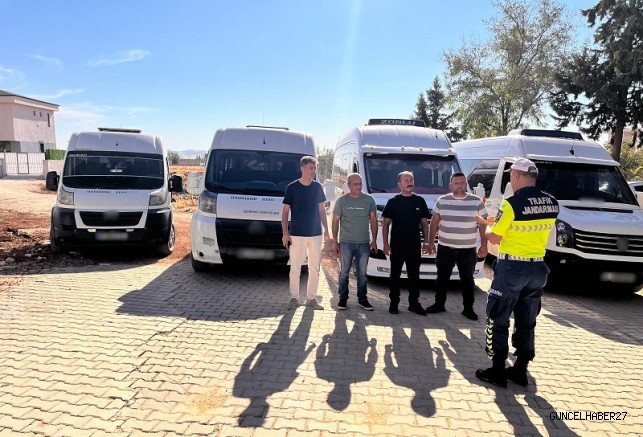 Gaziantep’te Okul Servislerine Jandarmadan Sıkı Denetim