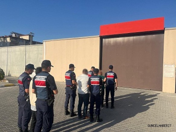 Gaziantep’te Silah ve Uyuşturucu Operasyonu: 3 Tutuklama