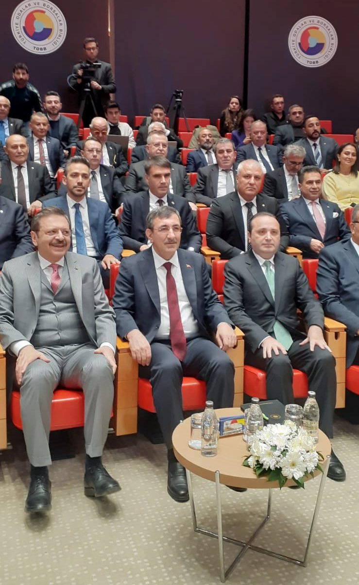 İSTO, REEL SEKTÖRÜN TALEPLERİNİ EN ÜST DÜZEYDE DİLE GETİRDİ