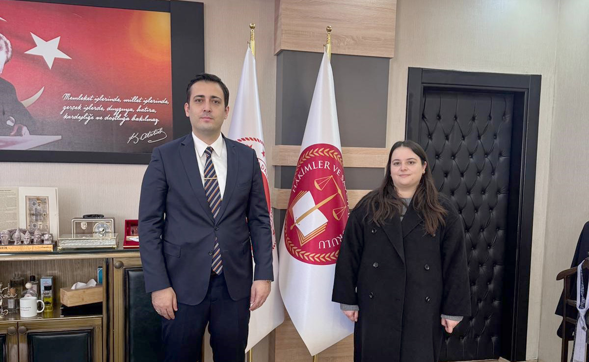 ADLİYE PERSONELİNDEN KAN BAĞIŞI