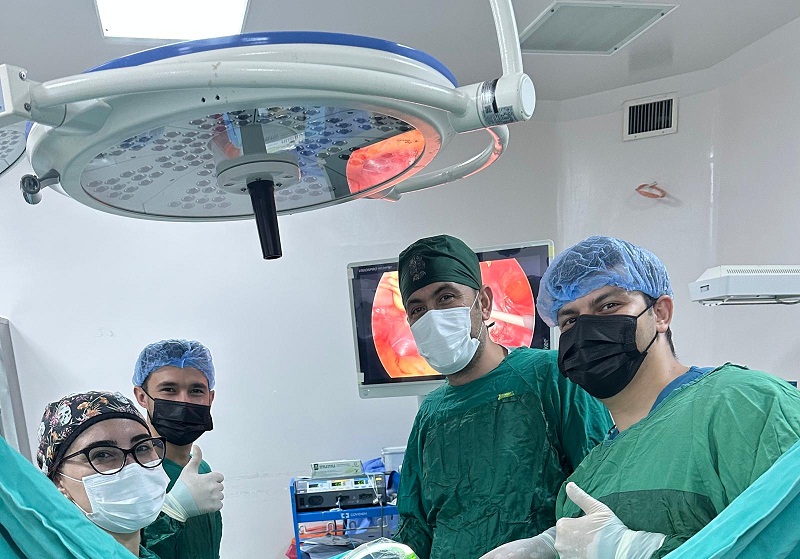 KAPALI YÖNTEMLE SARKMA AMELİYATI BAŞARIYLA GERÇEKLEŞTİRİLDİ