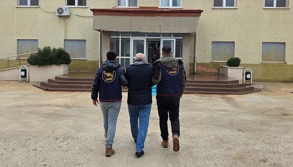 GAZİANTEP’TE 50 YILI AŞKIN HAPİS CEZASI BULUNAN FİRARİ YAKALANDI