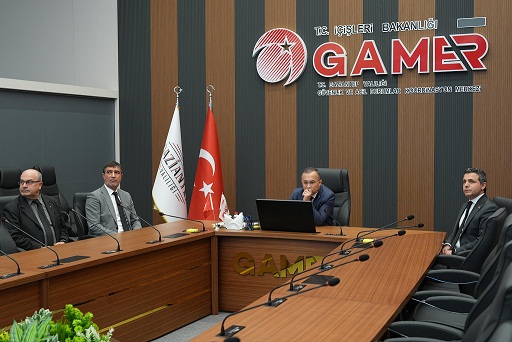 GAZİANTEP’TE KAR TEDBİRLERİ: AĞIR VASITA ÇIKIŞLARINA GEÇİCİ DURDURMA