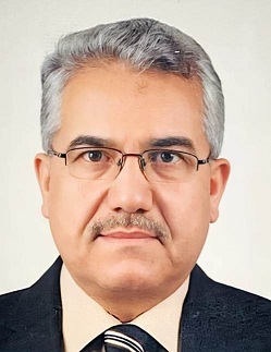 Eğitimci İsmail Karataşlıoğlu