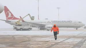 GAZİANTEP HAVALİMANI’NINDA UÇUŞLARA ARA VERİLDİ