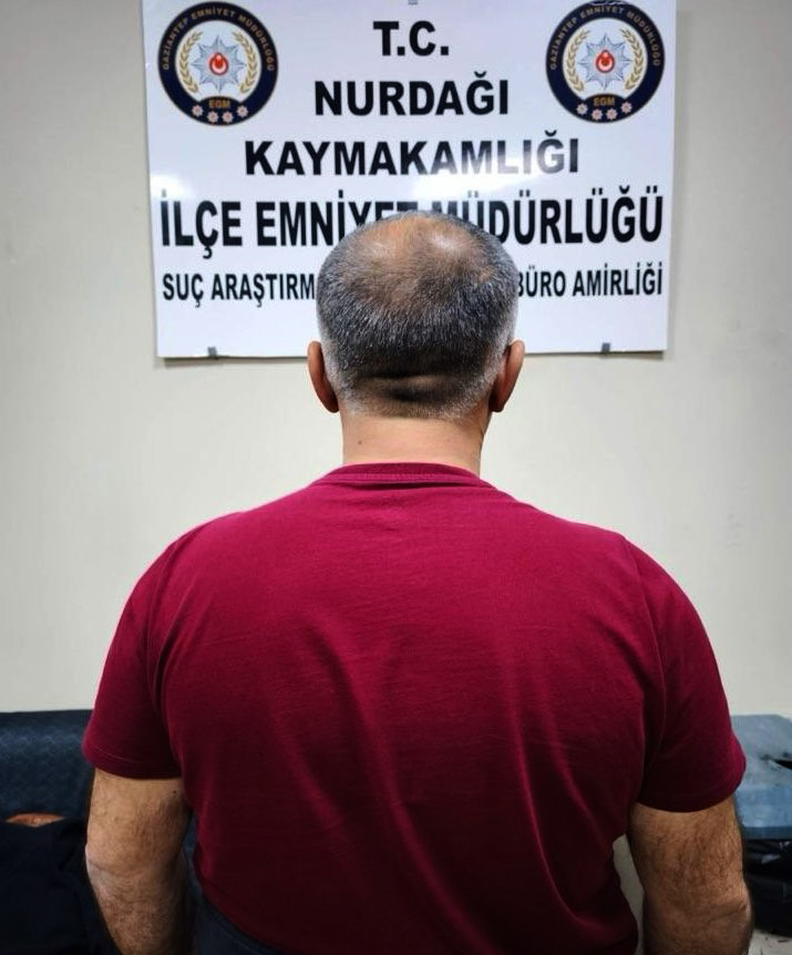 GAZİANTEP’TE FİRARİ HÜKÜMLÜ YAKALANDI