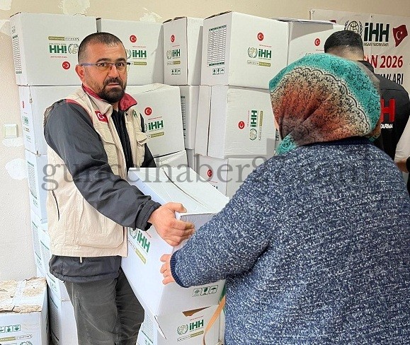 İHH, HASSA’DA 100 AİLEYE RAMAZAN KOLİSİ DAĞITTI