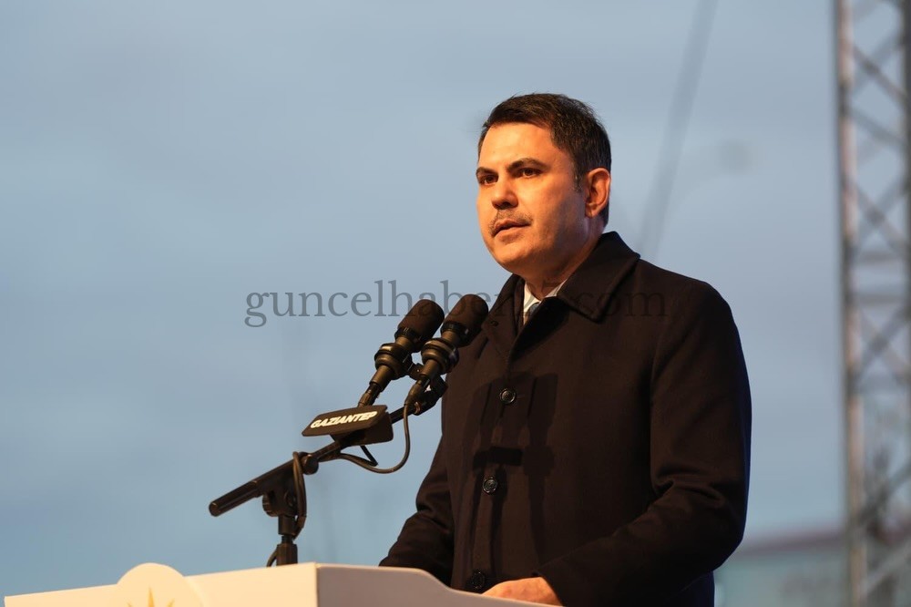 BAKAN KURUM,AÇILIŞ YAPIP İFTAR PROGRAMINA KATILDI