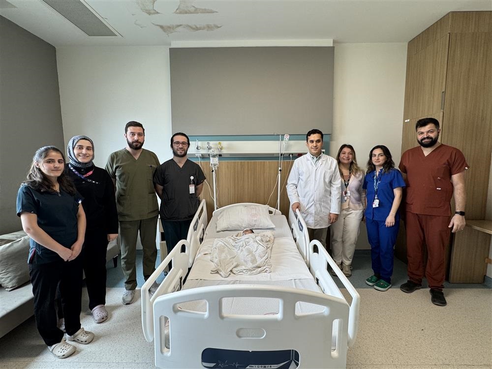 GAZİANTEP ŞEHİR HASTANESİNDE ENDOSKOPİ DESTEKLİ AMALİYAT GERÇEKLEŞTİRİLDİ