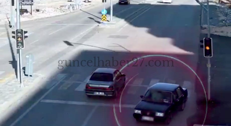 GAZİANTEP’TE TERS YÖNE GİREN ARAÇLARA CEZA YAĞDI