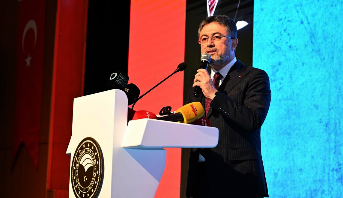 BAKAN YUMAKLI:EVSEL ATIĞIN ENERJİYE DÖNÜŞMESİYLE EKONOMİYE DÖNÜŞÜYOR