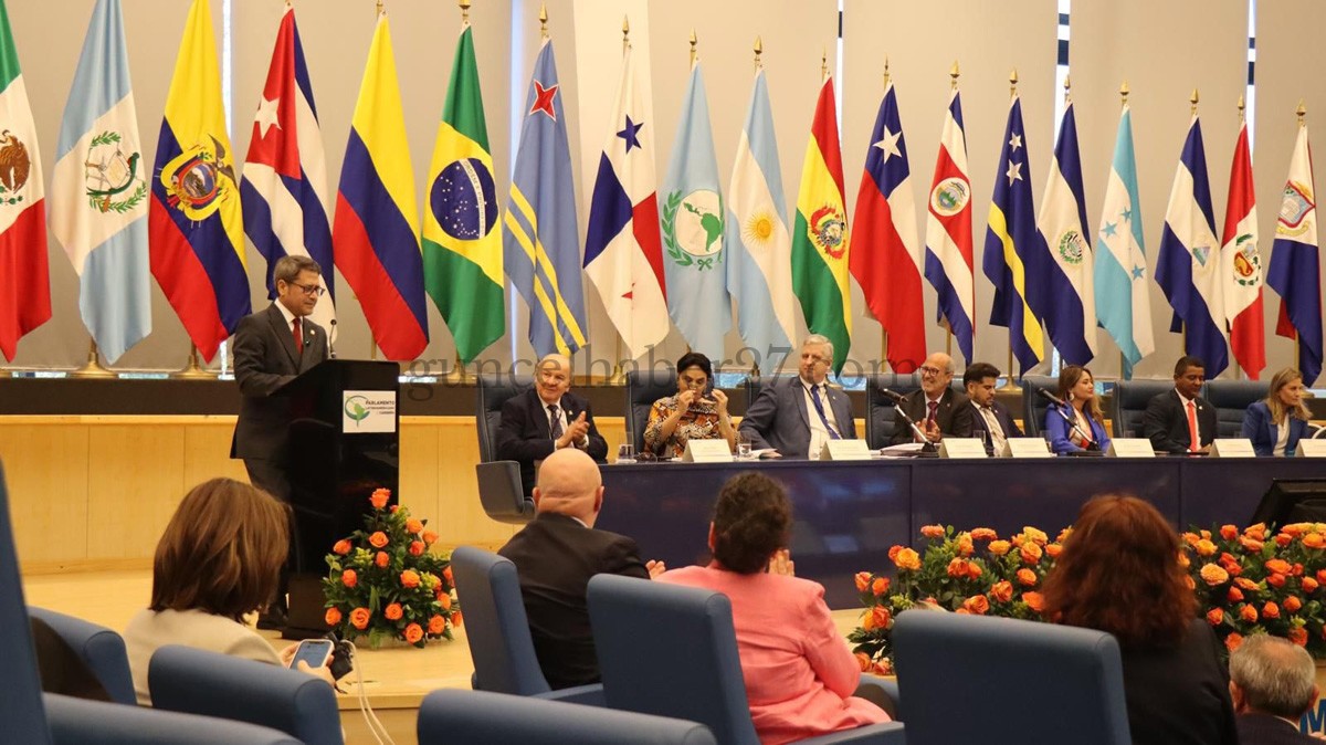 ALİ ŞAHİN, DÜNYA GÜÇLÜNÜN ADETA BİR KRALİYET ORMANI