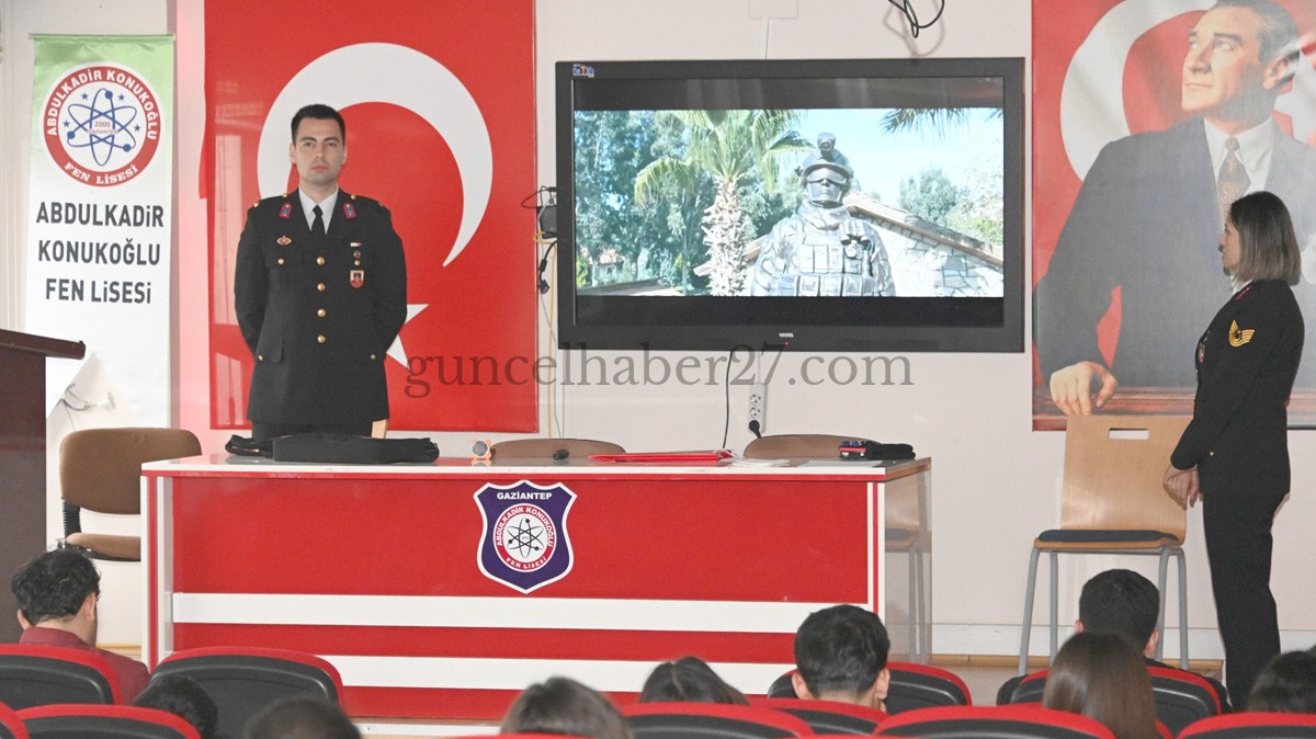 GAZİANTEP’TE ÖĞRENCİLERE JANDARMA MESLEĞİ TANITILDI