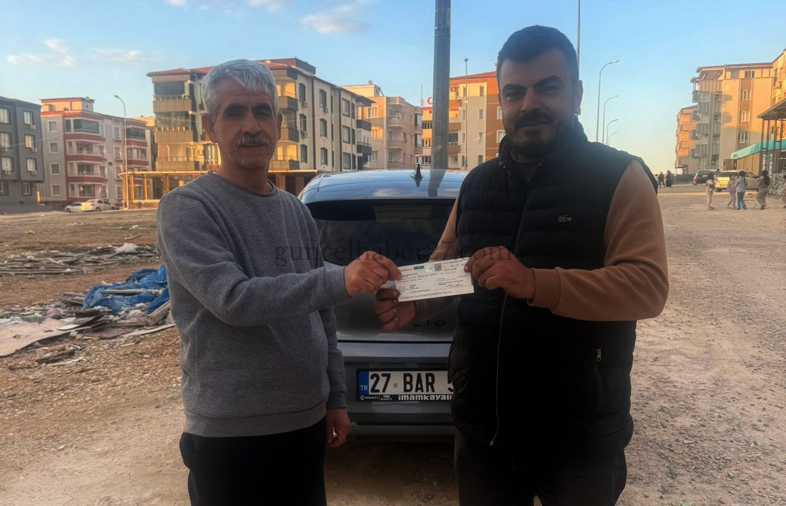 DAHA İNSANLIK ÖLMEMİŞ DEDİRTEN YAKLAŞIM