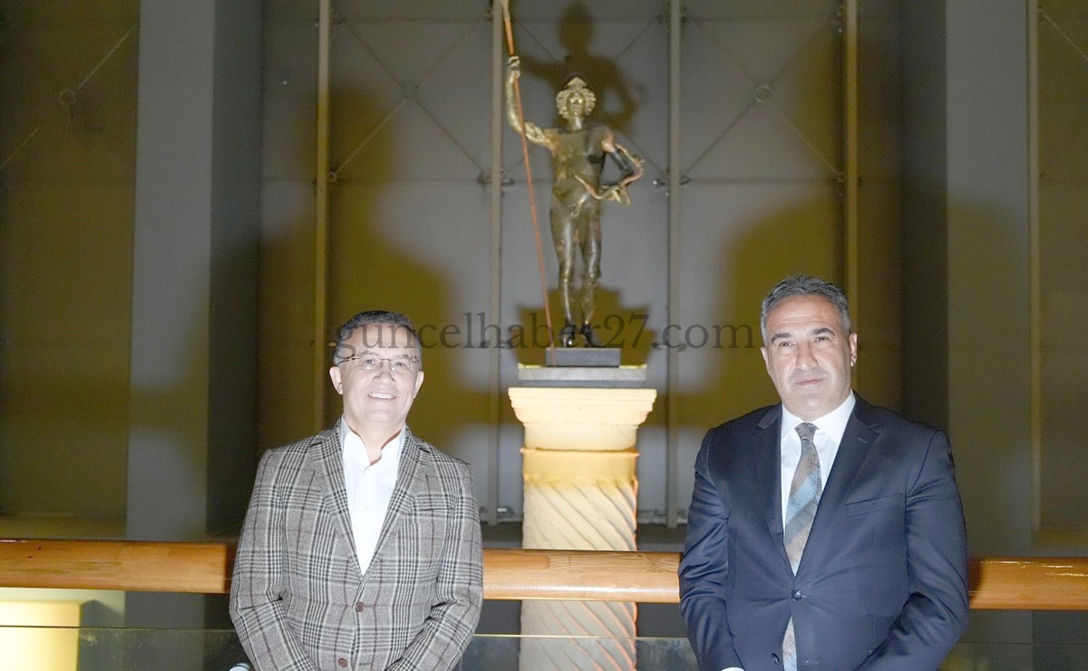 GAZİANTEP ZEUGMA MÜZESİ’NDEKİ MARS HEYKELİNE PLATFORM YAPILDI