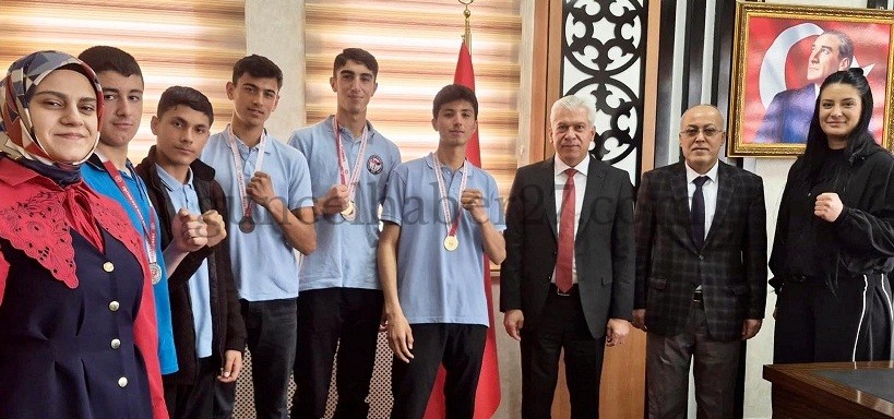 MUAY THAİ’DE BÜYÜK BAŞARI!