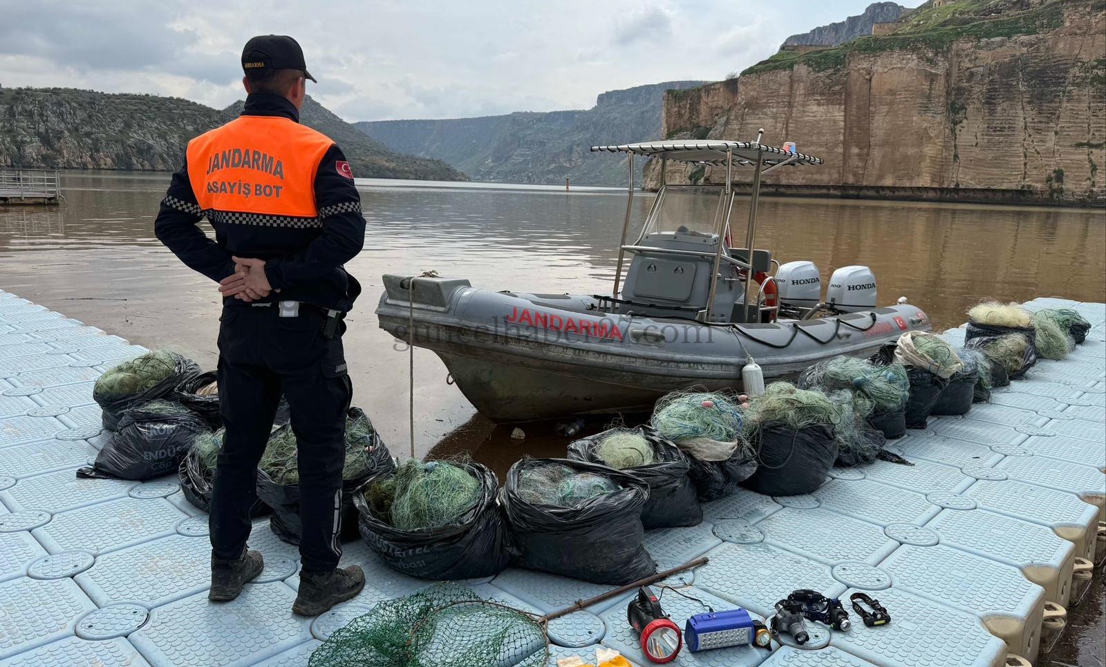 JANDARMA BOT TİMLERİ YASAK AVCILARI YAKALADI