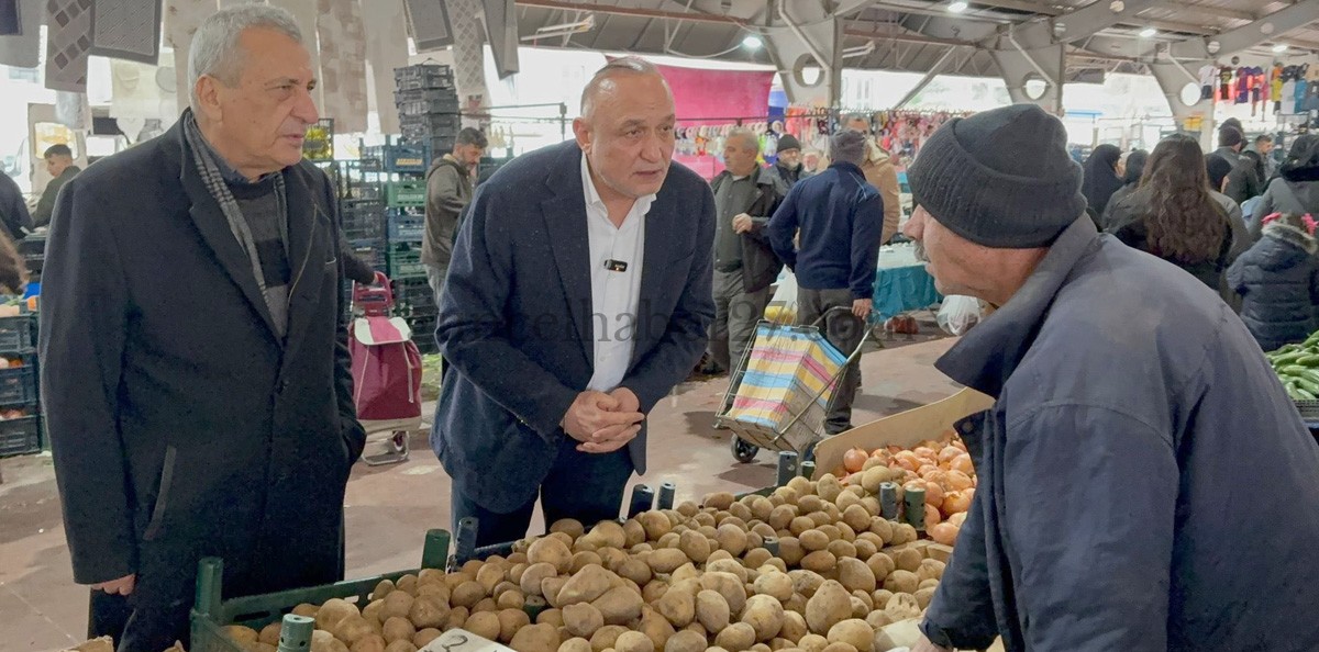 CHP MİLLETVEKİLLERİ PAZARIN NABZINI TUTTU