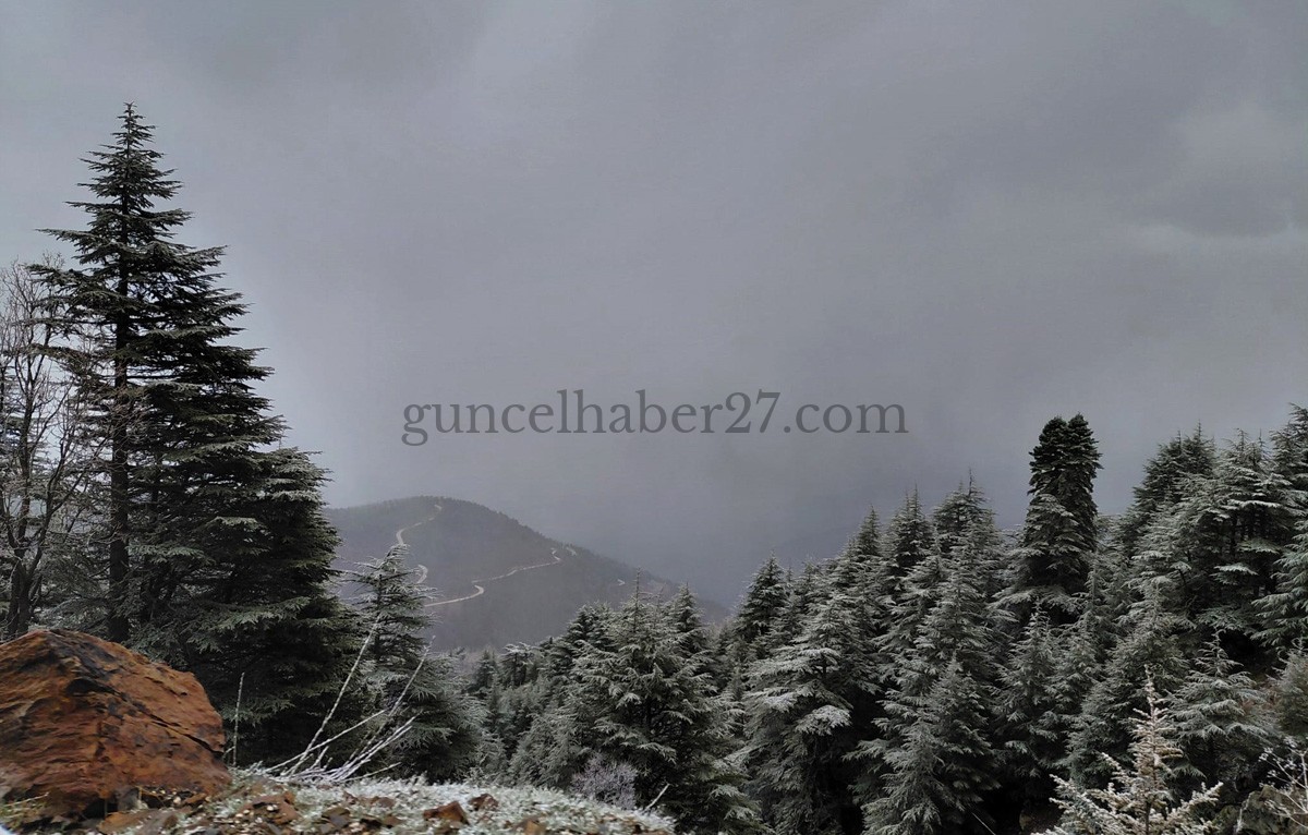 HUZURLU YAYLASI’NA NİSAN’DA KAR YAĞDI