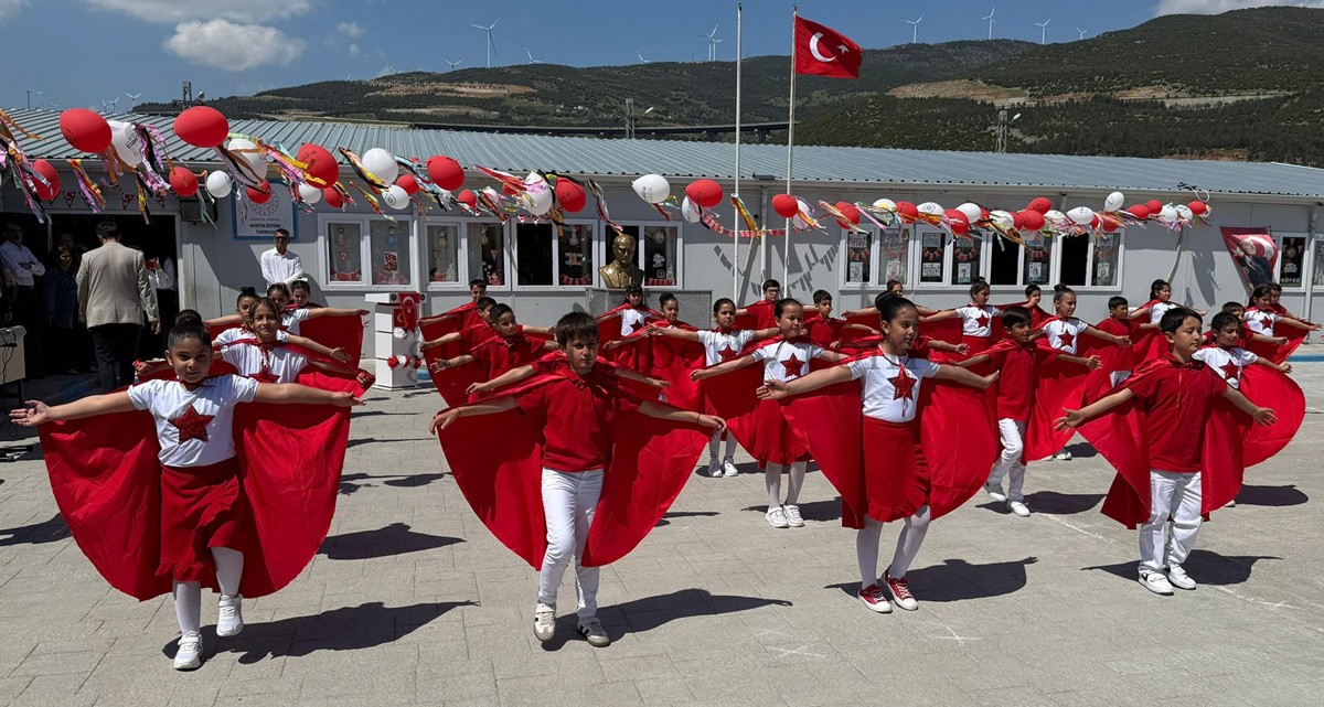 23 NİSAN BAYRAMI COŞKUYLA KUTLANDI