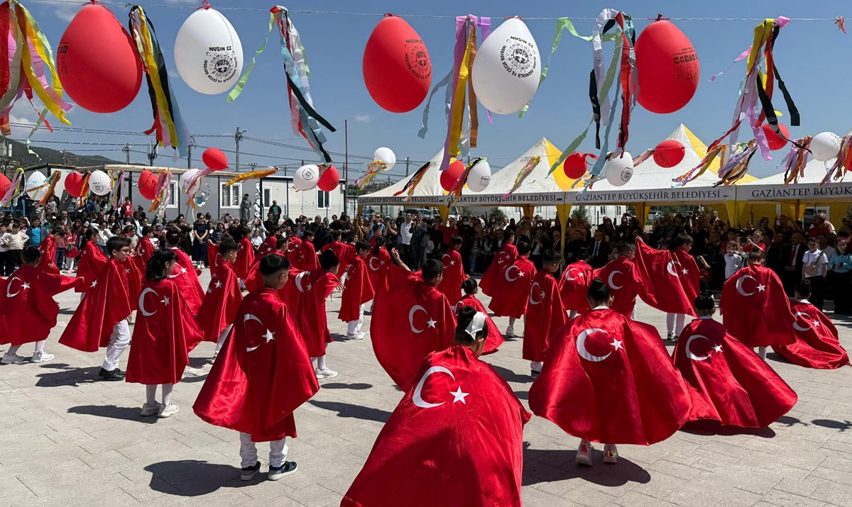 23 NİSAN BAYRAMI COŞKUYLA KUTLANDI