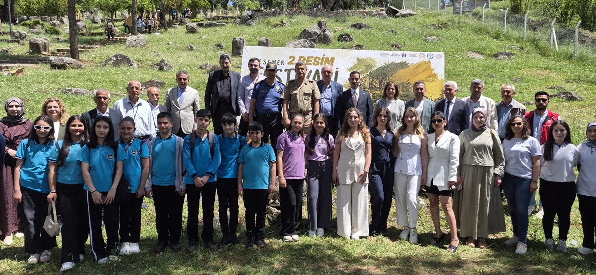 YESEMEK MÜZESİNDE 500 RESİM BULUŞTU