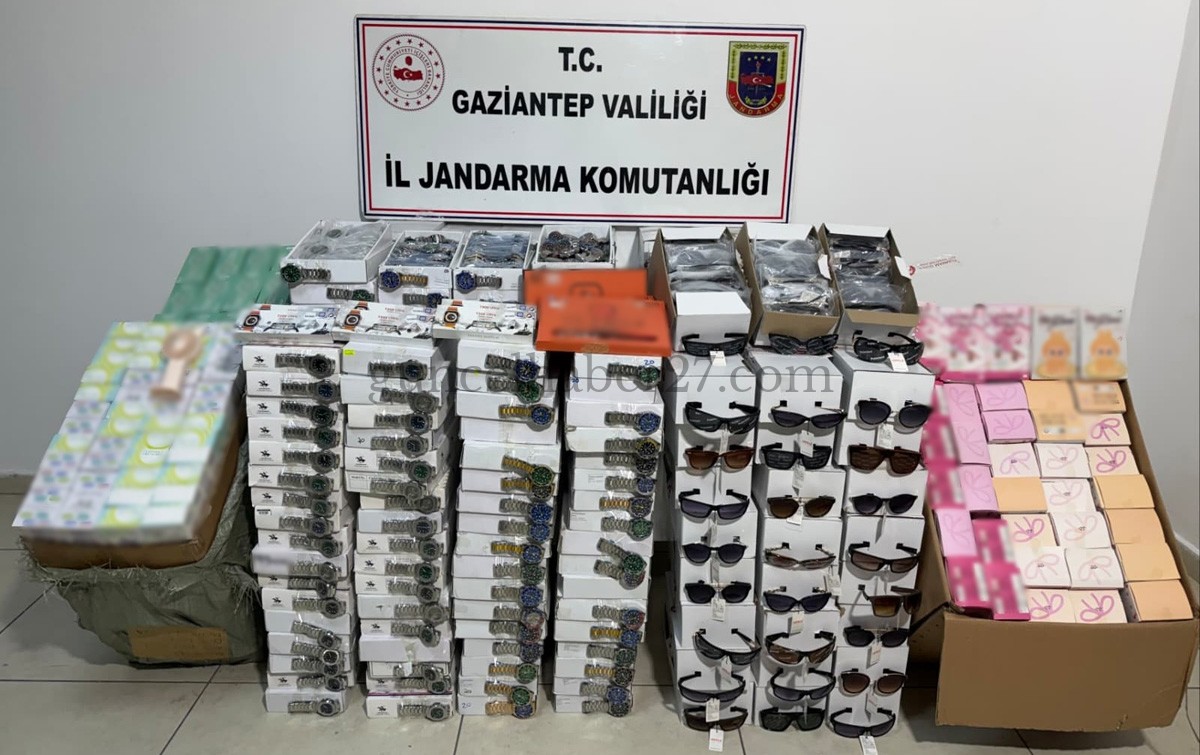 GAZİANTEP’TE 4 MİLYON TL’LİK KAÇAK ÜRÜN ELE GEÇİRİLDİ