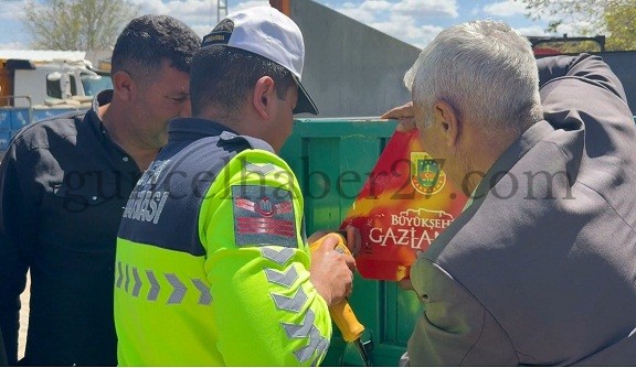 YAVUZELİ’NDE “REFLEKTÖR TAK, GÖRÜNÜR OL” PROJESİ-VİDEOLU