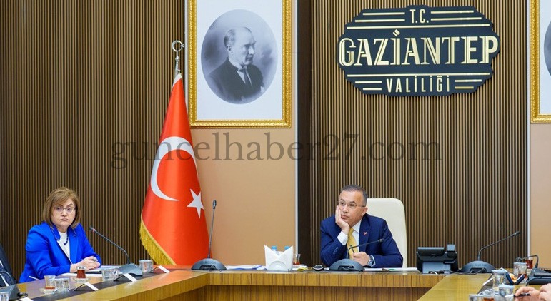 NİZİP CADDESİ’NDEKİ KENTSEL DÖNÜŞÜM SÜRECİ MASAYA YATIRILDI