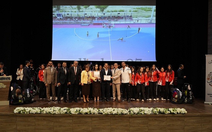 OKUL SPORLARININ EN’LERİ ÖDÜLLENDİRİLDİ