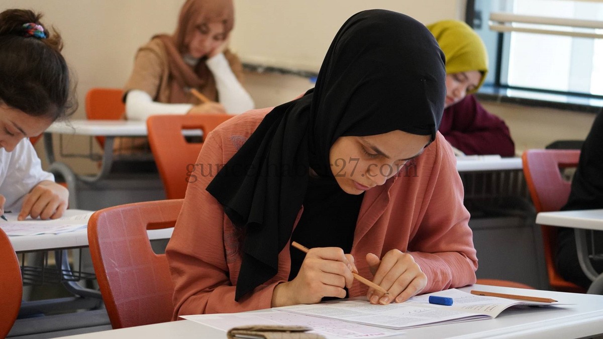 BÜYÜKŞEHİRDEN ÖĞRENCİLERE YKS TATBİKATI