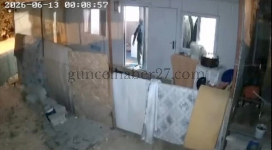 DEPREM ANINA AİT GÖRÜNTÜLER ORTAYA ÇIKTI