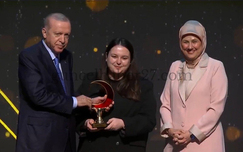 ZABIT KATİBİNE CUMHURBAŞKANINDAN ANLAMLI ÖDÜL