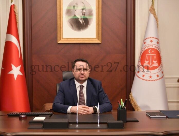ADALET BAKANI GÜRLEK SOKAKLAR ZEHİR TACİRLERİNDEN TEMİZLENİYOR