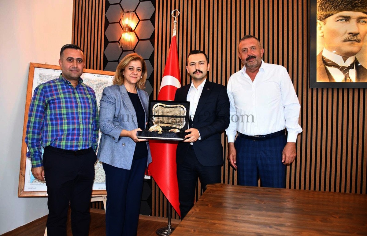 BAŞKAN’DAN KAYMAKAM OĞUZTÜRK’E HAYIRLI OLSUN ZİYARETİ