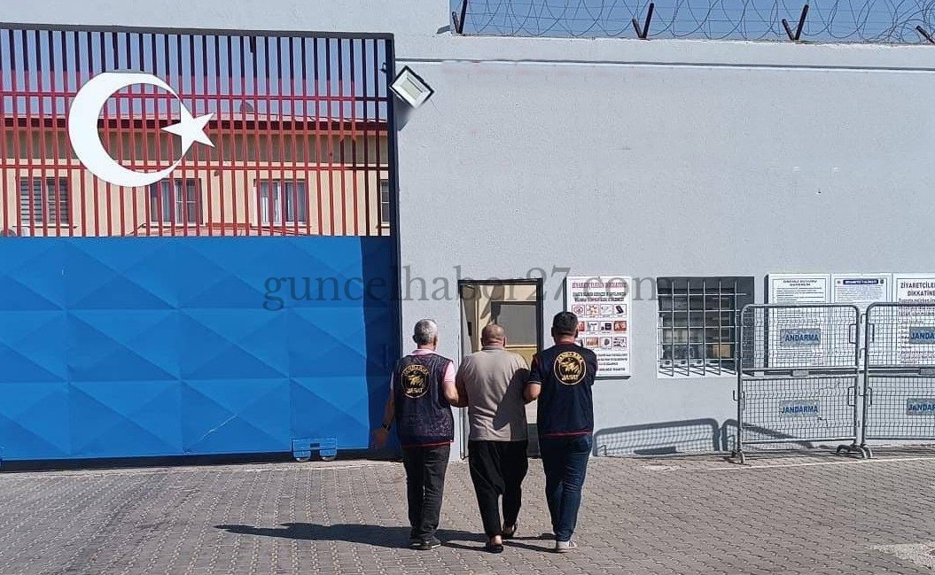 FİRARİ UYUŞTURUCU SATICISI JASAT’TAN KAÇAMADI