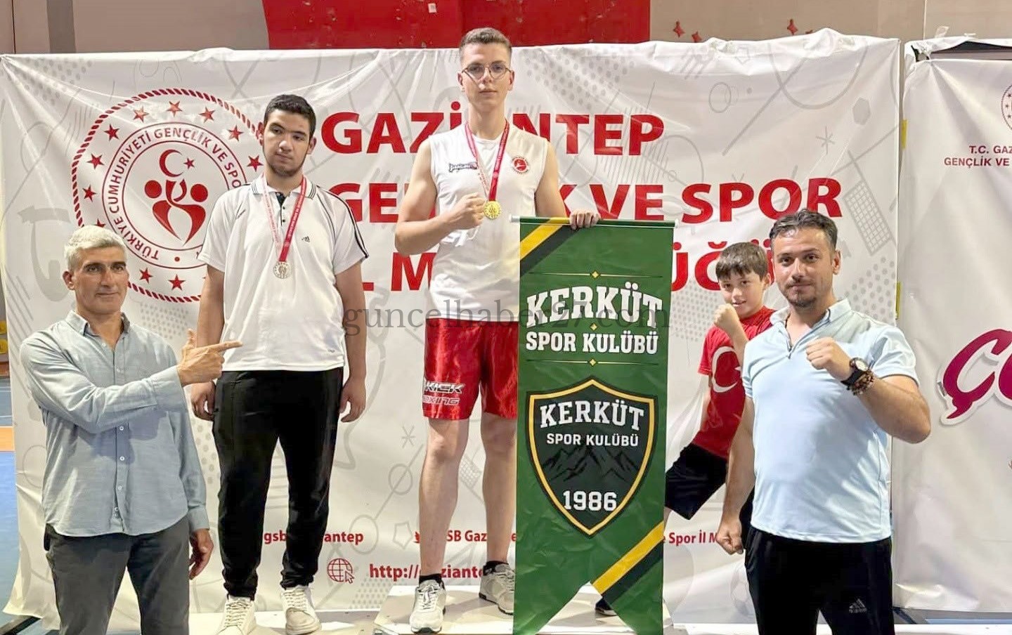 GAZİANTEP’TE KİCKBOKS’TA KERKÜT SPOR BAŞARISI